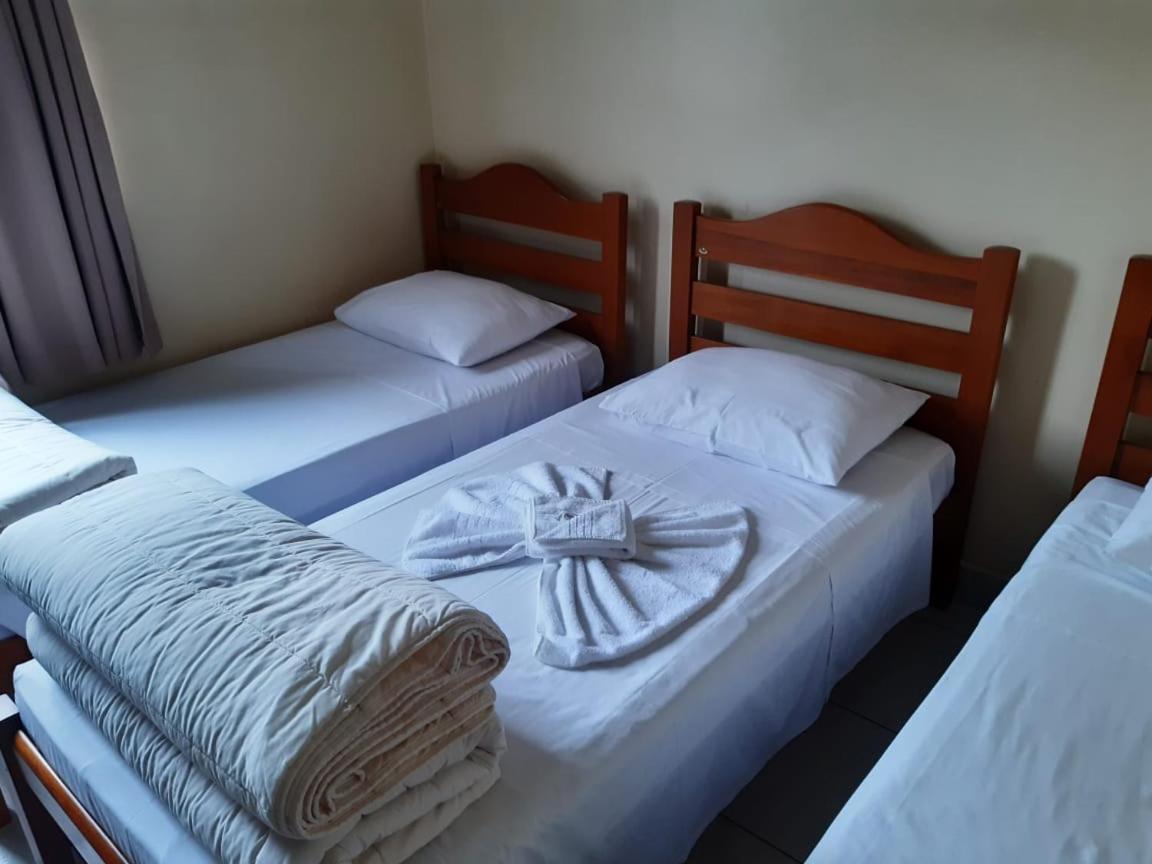 Hotel Faisca Mariana Bagian luar foto